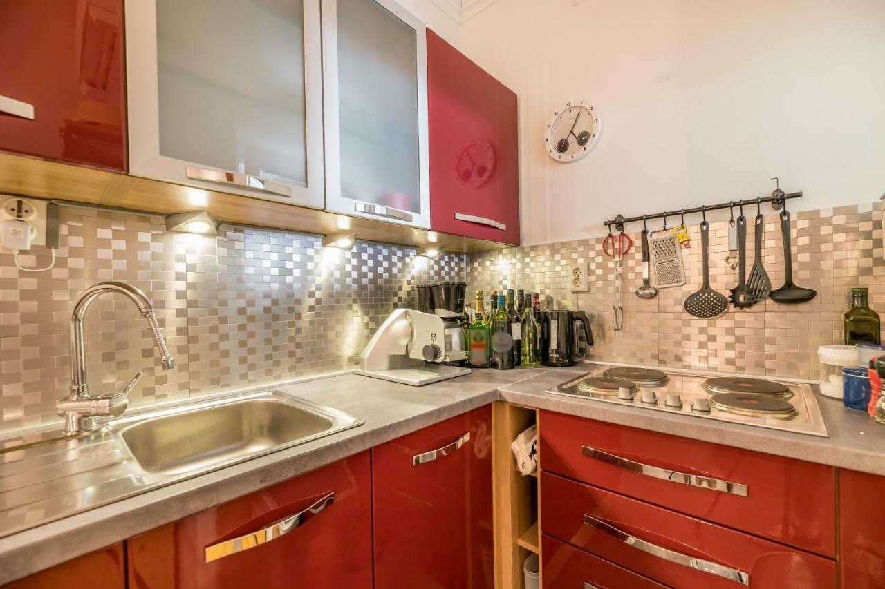 Apartment Pavic Garden 巴斯卡 外观 照片