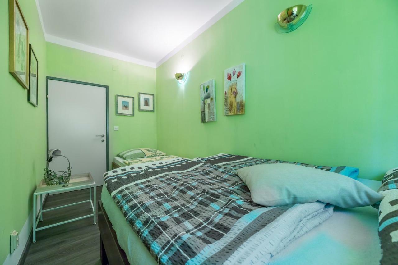 Apartment Pavic Garden 巴斯卡 外观 照片